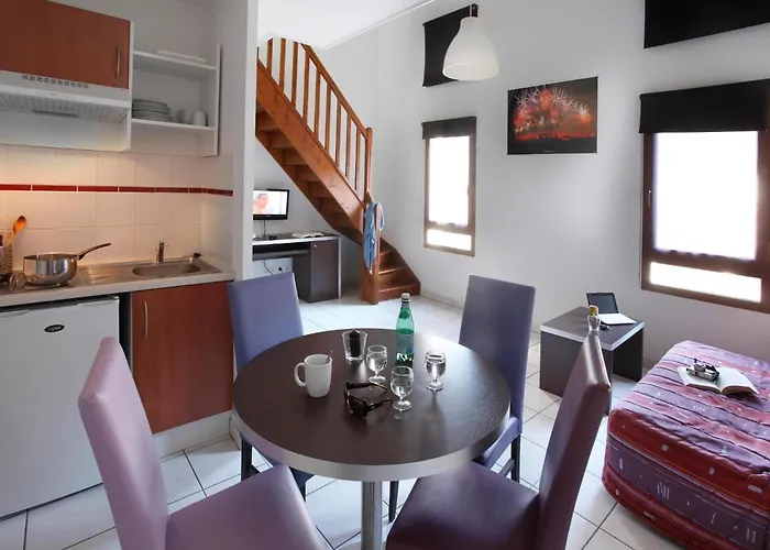 Res La Barbacane, Carcassonne, For 4 Pers Apartamento *
